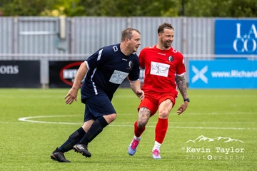 An Image of Darren Mackie